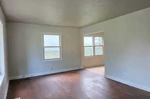2302 Horeb Ave, Zion, IL 60099 - Photo 3