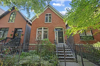 2137 W Moffat Street, Chicago, IL 60647 - Photo 1