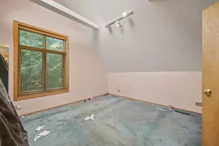 2137 W Moffat St, Chicago, IL 60647 - Photo 11