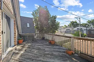 2137 W Moffat St, Chicago, IL 60647 - Photo 15