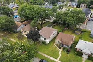18232 Walter St, Lansing, IL 60438 - Photo 5