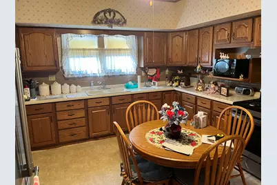 243 Crosat Street, Lasalle, IL 61301 - Photo 7