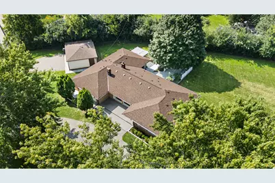 1301 W 54th Street, La Grange Highlands, IL 60525 - Photo 19