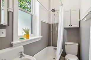 5487 S Cornell Ave, Chicago, IL 60615 - Photo 13