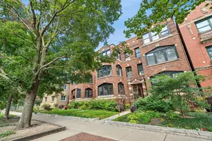 5487 S Cornell Ave, Chicago, IL 60615 - Photo 1