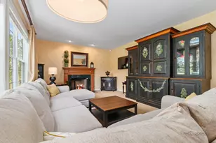 27517 E Savannah Trail, Lake Barrington, IL 60010 - Photo 17