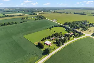 41W020 Seavey Rd, Sugar Grove, IL 60554 - Photo 39
