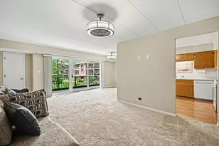 8842 W 140th St, Orland Park, IL 60462 - Photo 3