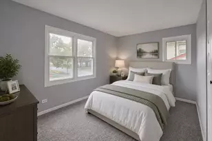 1465 William Clifford Ln, Elk Grove Village, IL 60007 - Photo 21