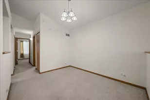 1637 Linden Park Ln, Aurora, IL 60504 - Photo 7