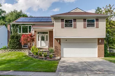 8 Lindon Lane, Vernon Hills, IL 60061 - Photo 1