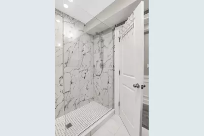 3624 W George Street #G, Chicago, IL 60618 - Photo 7