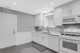 3624 W George St, Chicago, IL 60618 - Photo 5