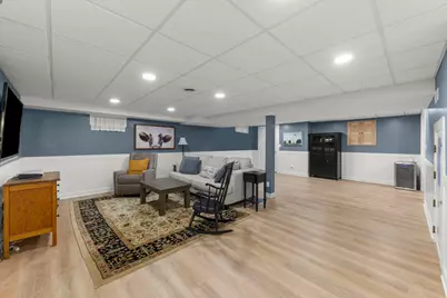 1725 Maple Leaf Court, Wheaton, IL 60187 - Photo 25