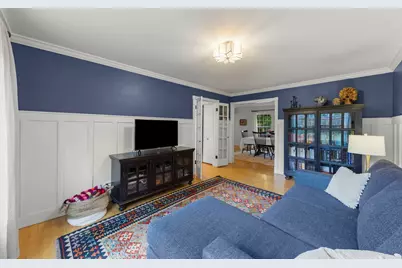 1725 Maple Leaf Court, Wheaton, IL 60187 - Photo 15