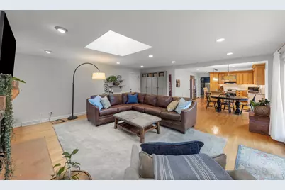1725 Maple Leaf Court, Wheaton, IL 60187 - Photo 13