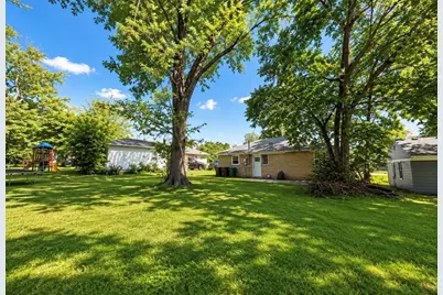 331 Sauk Trail, Park Forest, IL 60466 - Photo 9