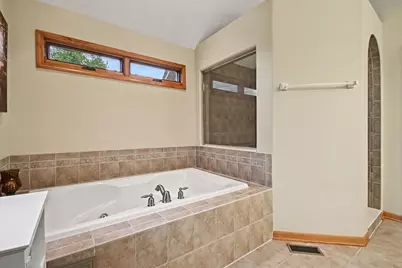 176 Amherst Circle, Oswego, IL 60543 - Photo 21