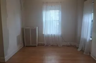 6700 S Crandon Ave, Chicago, IL 60649 - Photo 27