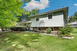 17558 Thorndale Ct, Lockport, IL 60441 - Photo 1