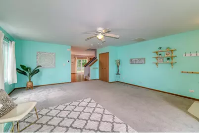 220 W Meadow Drive, Cortland, IL 60112 - Photo 3