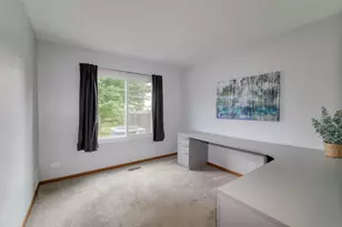 220 W Meadow Dr, Cortland, IL 60112 - Photo 9