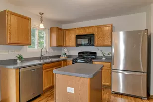 220 W Meadow Dr, Cortland, IL 60112 - Photo 7