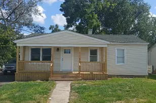 2402 E Sauk Trail, Sauk Village, IL 60411 - Photo 1