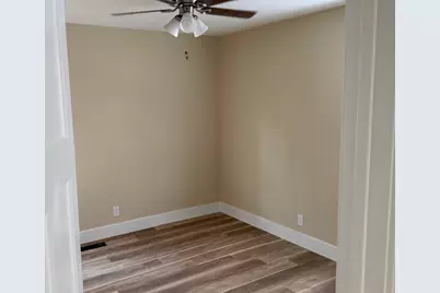 2402 E Sauk Trail, Sauk Village, IL 60411 - Photo 21