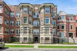 4530 S King Dr, Chicago, IL 60653 - Photo 1