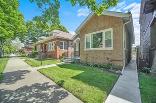 7707 S Ridgeland Ave, Chicago, IL 60649 - Photo 3