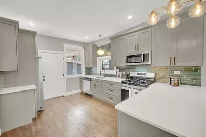 7707 S Ridgeland Avenue, Chicago, IL 60649 - Photo 11