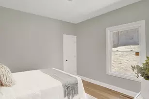 7707 S Ridgeland Ave, Chicago, IL 60649 - Photo 25