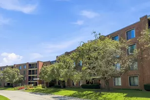 1415 E Central Rd, Arlington Heights, IL 60005 - Photo 1