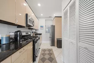 3127 W Palmer Blvd, Chicago, IL 60647 - Photo 7