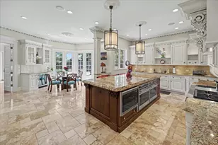 25W451 Plamondon Rd, Wheaton, IL 60189 - Photo 23