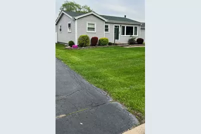 8605 Leclaire Avenue, Burbank, IL 60459 - Photo 3