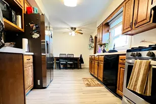 8605 Leclaire Ave, Burbank, IL 60459 - Photo 7