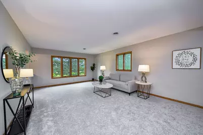 2S557 Bliss Road, Sugar Grove, IL 60554 - Photo 3
