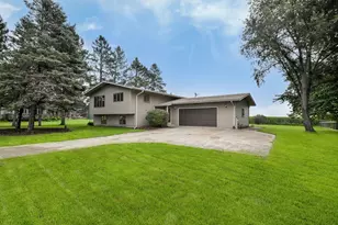 2S557 Bliss Rd, Sugar Grove, IL 60554 - Photo 1