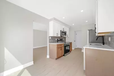 17W747 Standish Lane, Villa Park, IL 60181 - Photo 13
