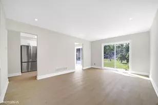 17W747 Standish Ln, Villa Park, IL 60181 - Photo 21