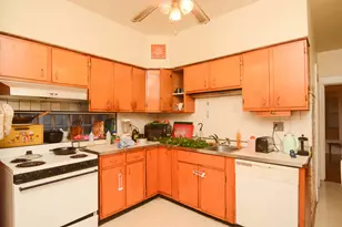 3821 N Damen Ave, Chicago, IL 60618 - Photo 3