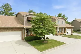 125 Manor Cir, Bloomington, IL 61704 - Photo 3
