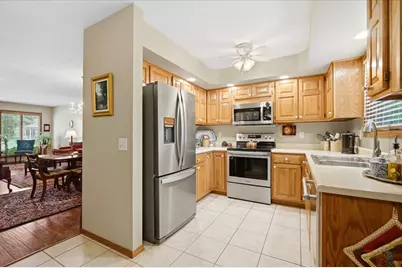 125 Manor Circle, Bloomington, IL 61704 - Photo 17