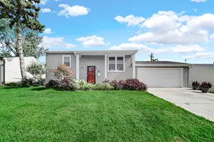 310 McKool Ave, Romeoville, IL 60446 - Photo 23