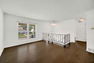 310 McKool Ave, Romeoville, IL 60446 - Photo 3