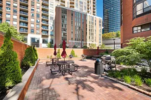 899 S Plymouth Ct, Chicago, IL 60605 - Photo 13