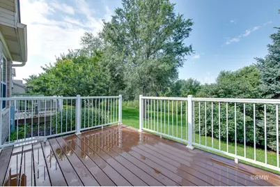 981 Oak Ridge Boulevard, Elgin, IL 60120 - Photo 35
