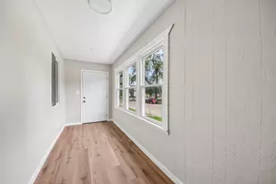 255 N Hunter Ave, Kankakee, IL 60901 - Photo 17